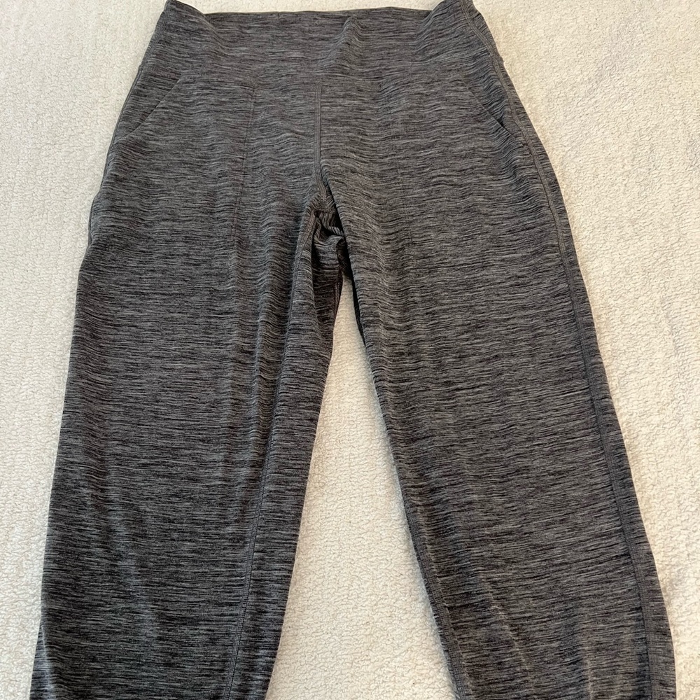 Lululemon Cropped Align Joggers